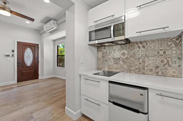 251 Middlefield Road, Palo Alto CA: https://media.crmls.org/mediaz/97629e92-a996-4af3-9a72-1524c597f514.jpg