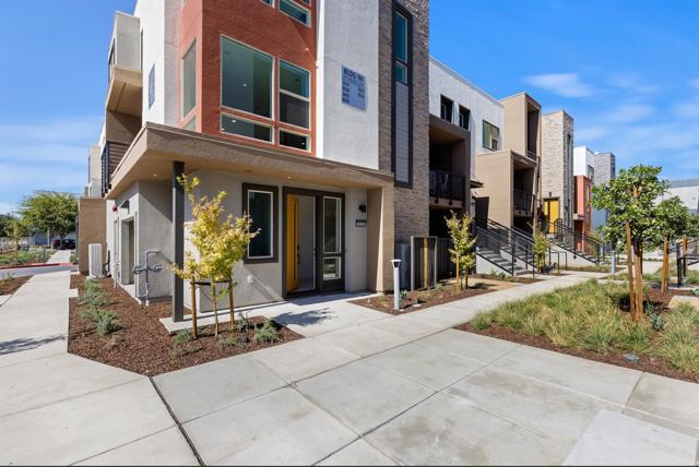 6695 Sync Court, San Jose CA: https://media.crmls.org/mediaz/9762f340-5b48-41d2-80ca-ebb6a2571881.jpg