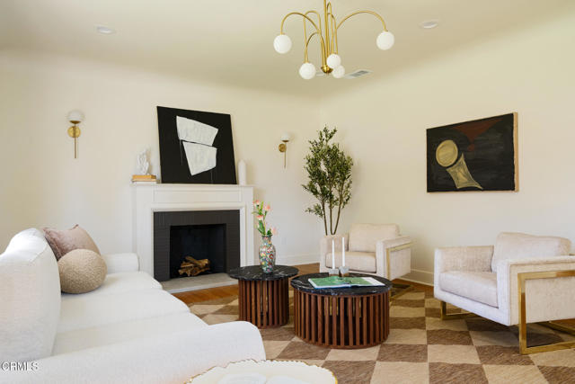 Detail Gallery Image 7 of 45 For 4170 4th Ave, Los Angeles,  CA 90008 - 3 Beds | 3 Baths