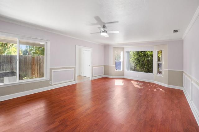 2905 Garfield Avenue, Carmichael CA: https://media.crmls.org/mediaz/9763a3b5-aeb9-46f0-b76d-5c6d9fda6db4.jpg