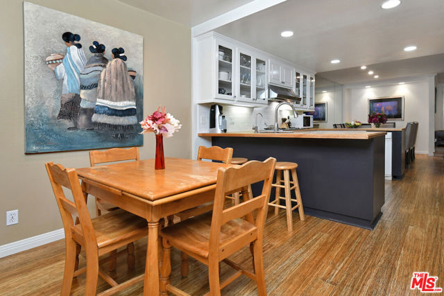 11687 Bellagio Road, Los Angeles CA: https://media.crmls.org/mediaz/97652091-f57a-429d-9573-cec10a7a0975.jpg