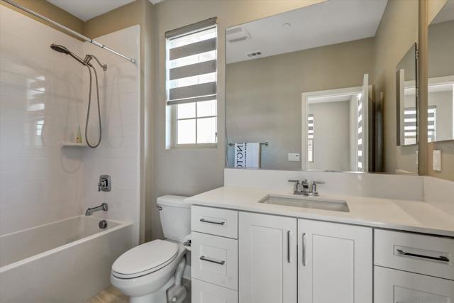 16231 Sunny Summit Dr, San Diego CA: https://media.crmls.org/mediaz/9765bd2a-89a2-4915-a55a-0837e7c7f4f9.jpg