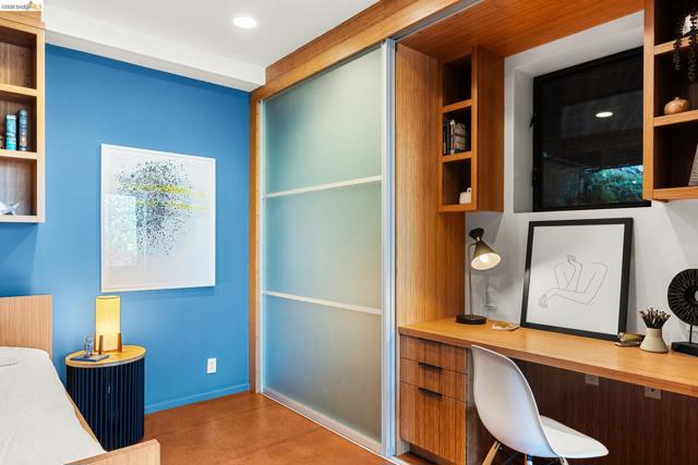 Image 41 of 52 For 85 El Camino Real