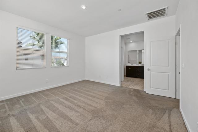 Detail Gallery Image 24 of 48 For 4192 Camino Campana, Oceanside,  CA 92057 - 4 Beds | 3 Baths