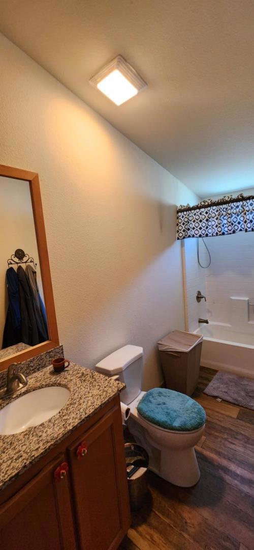 347 Carmel Avenue, Marina CA: https://media.crmls.org/mediaz/97697a1e-9354-4730-a1c3-91e601dd1a39.jpg
