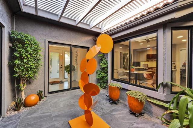 44 Acapulco Drive, Palm Desert CA: https://media.crmls.org/mediaz/9769952b-d9a1-45f3-99f7-f83840053d49.jpg