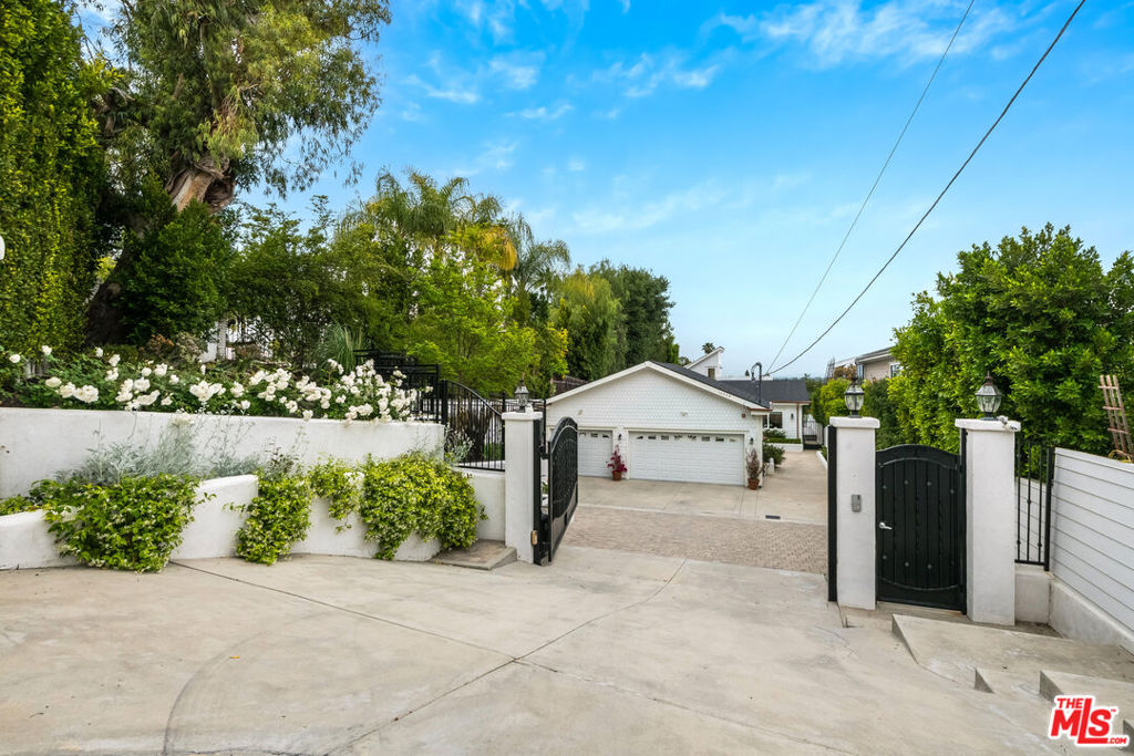 14539 Valley Vista BoulevardSherman Oaks img 17
