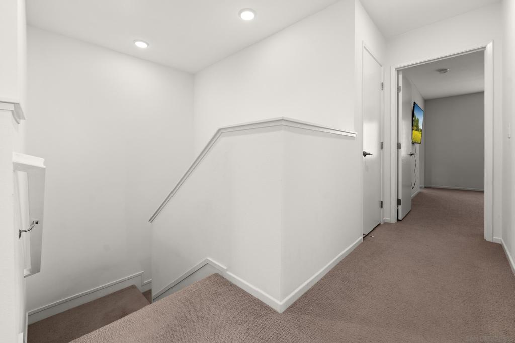 MLS #250034988SD img 34