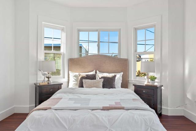 42 Farragut, San Francisco CA: https://media.crmls.org/mediaz/976a736a-9d8b-42f6-8fe7-d729c9886042.jpg