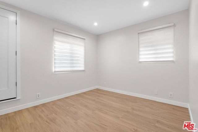 1617 S Beverly Glen Boulevard, Los Angeles CA: https://media.crmls.org/mediaz/976aa705-9953-4583-8d66-53f91e3a4d29.jpg