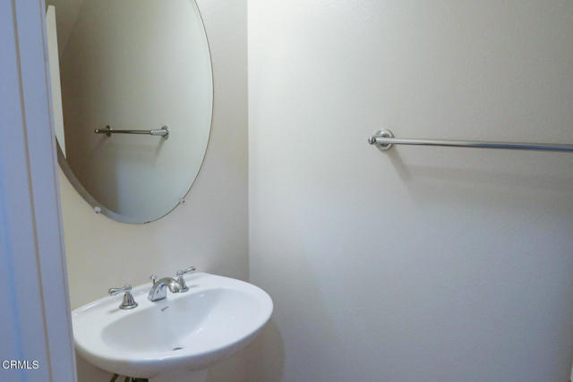 Detail Gallery Image 16 of 34 For 232 Lightwood St, Camarillo,  CA 93012 - 3 Beds | 3/1 Baths