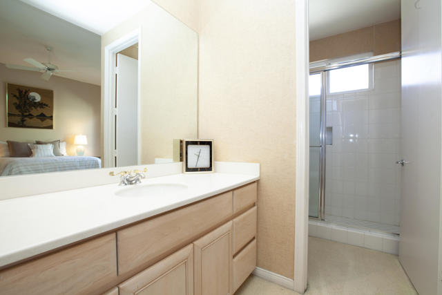 48145 Paso Tiempo Lane, La Quinta CA: https://media.crmls.org/mediaz/976df569-8122-40fd-b4eb-693e33d3d4ae.jpg