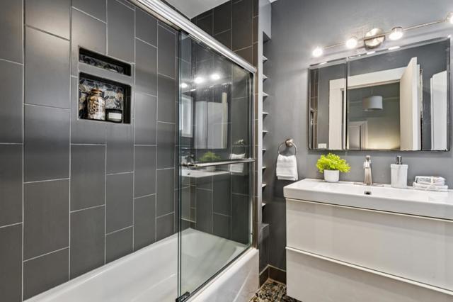 275 Teddy Avenue, San Francisco CA: https://media.crmls.org/mediaz/976e22fb-3008-4706-bf25-c0be0ea3f269.jpg