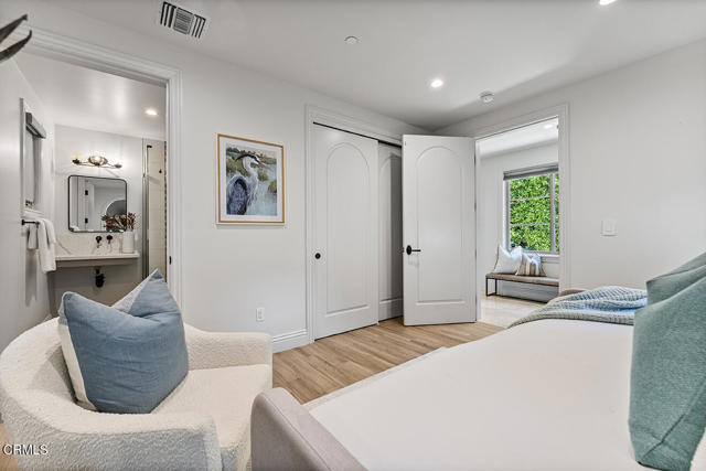 418 Fairview Avenue, Arcadia CA: https://media.crmls.org/mediaz/976e3051-4287-47d7-8d89-9628f1d6ca30.jpg