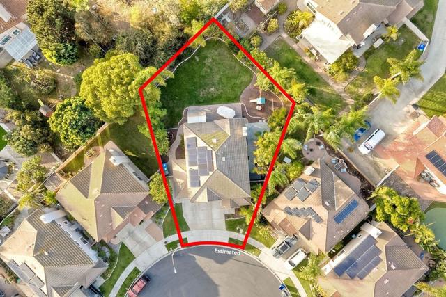 4540 Arbor Glen Way, Oceanside CA: https://media.crmls.org/mediaz/976f0454-9dc6-4b11-82e3-e53d52cbf524.jpg