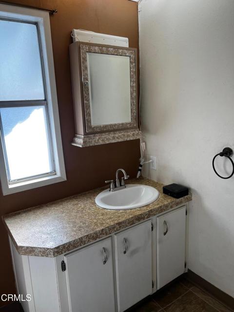 Detail Gallery Image 20 of 30 For 227 Calle De La Rosa #227,  Camarillo,  CA 93012 - 2 Beds | 2 Baths