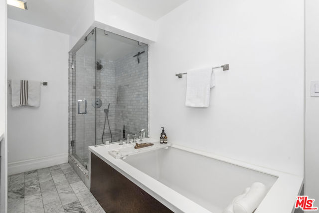 1100 Alta Loma Road, West Hollywood CA: https://media.crmls.org/mediaz/977014a6-9e25-4ea7-8338-532b5a9f80b8.jpg