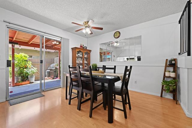 Detail Gallery Image 10 of 42 For 11935 Royal Rd #E,  El Cajon,  CA 92021 - 3 Beds | 1/2 Baths