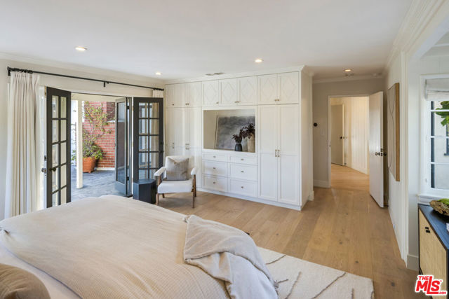 Drew Fenton | 516 Hanley Place Los Angeles CA | MLS: 7489437