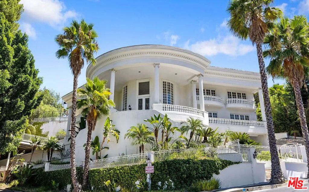 4434 Grimes Place — architectural residence