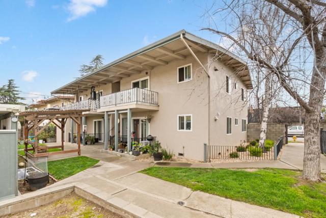 1799 Bradford Way, San Jose CA: https://media.crmls.org/mediaz/9772ea56-bc35-4632-9825-f4900e4c7227.jpg