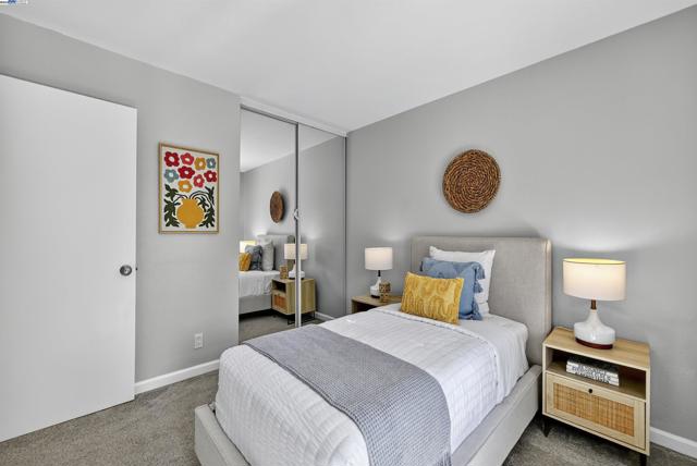 5645 Evergreen Terrace, Fremont CA: https://media.crmls.org/mediaz/9773fbd0-fdc3-4f4f-b4d0-00a57e8fc2da.jpg