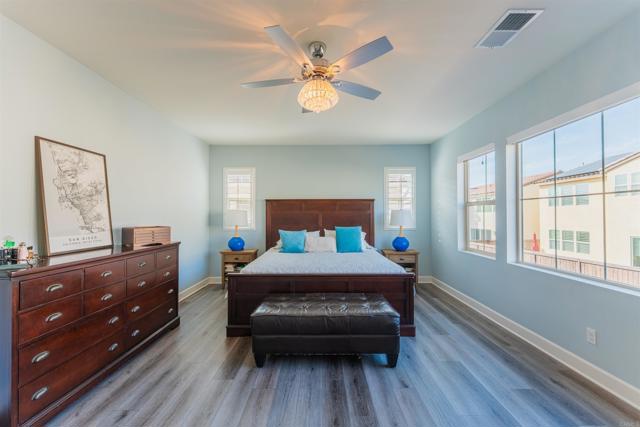 Detail Gallery Image 8 of 27 For 1127 Calle Pilares, Chula Vista,  CA 91913 - 4 Beds | 3/1 Baths