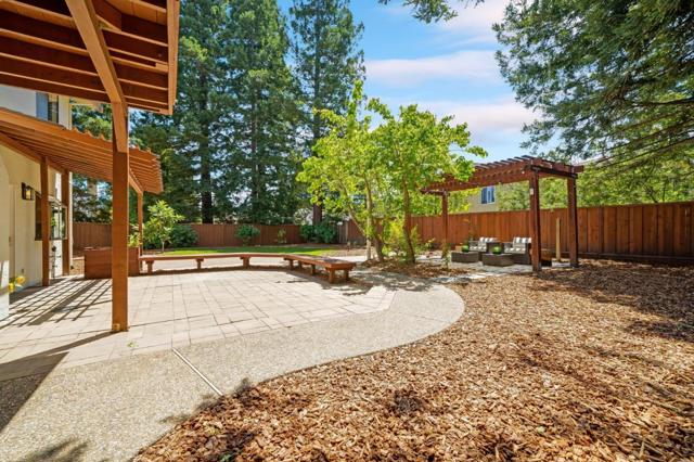 2821 Morgan Drive, San Ramon CA: https://media.crmls.org/mediaz/97747b4c-4865-4862-a15f-7e78f4ed2eef.jpg