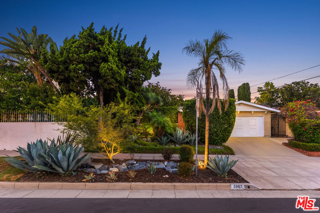 4867 Finley Avenue