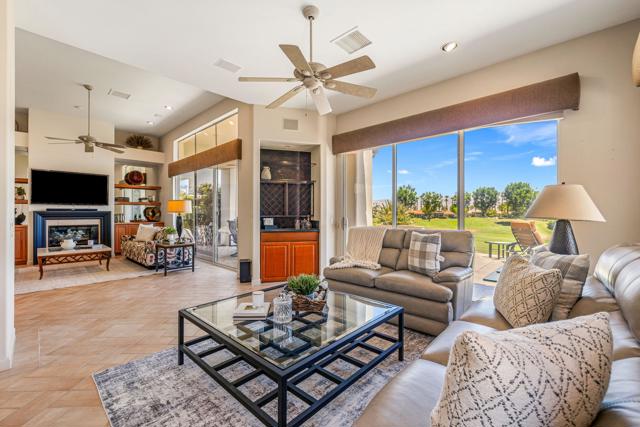 280 Tomahawk Drive, Palm Desert, CA 92211