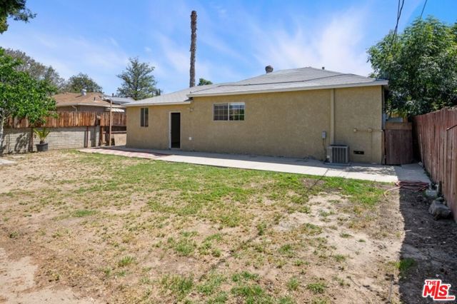 6607 NESTLE Avenue photo 4