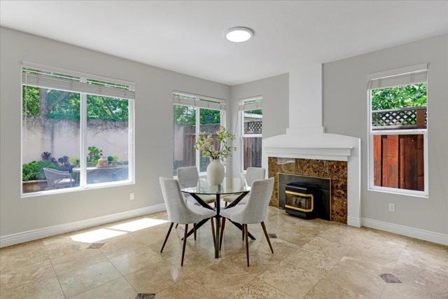 4480 Peacock Court, Dublin CA: https://media.crmls.org/mediaz/9775be46-2c0f-4b27-89d3-cc65bcdb2e80.jpg
