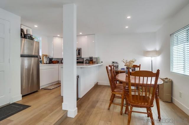 4053 55 Jewell St, San Diego CA: https://media.crmls.org/mediaz/97774049-8f60-45f6-bca0-5785f749bea7.jpg