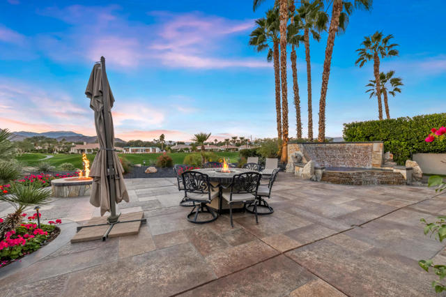 50605 Verano Drive, La Quinta CA: https://media.crmls.org/mediaz/97779322-9aaf-4683-a302-b401c967a1df.jpg