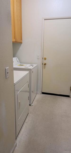 Detail Gallery Image 16 of 37 For 2117 Descanso Dr, Calexico,  CA 92231 - 4 Beds | 2 Baths