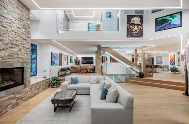 Image 5 of 47 For 2516 San Elijo Ave