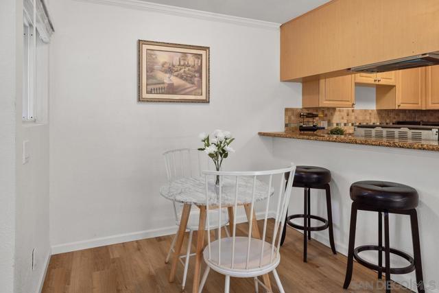 10076 Maya Linda Road, San Diego CA: https://media.crmls.org/mediaz/977bb1aa-ab93-46ec-8032-44336bbdb6a4.jpg