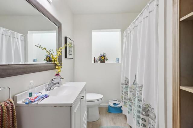 124 Glenview Street, Santa Cruz CA: https://media.crmls.org/mediaz/977f0f3c-0bf3-4edb-a96b-4f56e1ac036f.jpg
