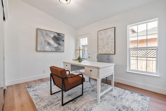 123 Wayne Court, Redwood City CA: https://media.crmls.org/mediaz/977f2671-18d5-477e-9be5-b967d7c8fd5f.jpg
