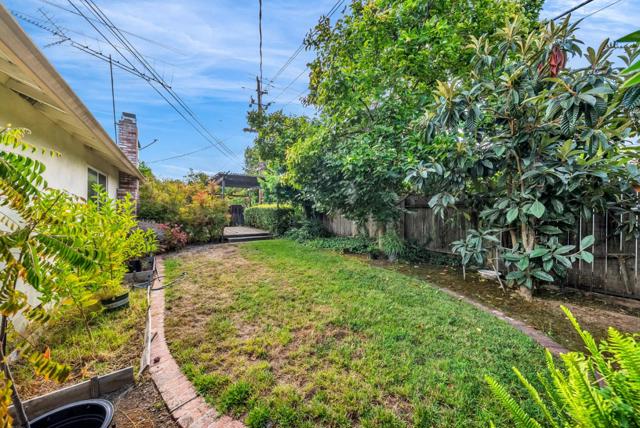 6482 Bollinger Road, San Jose CA: https://media.crmls.org/mediaz/977fac54-7301-4fec-8fcb-af9e95b637b8.jpg