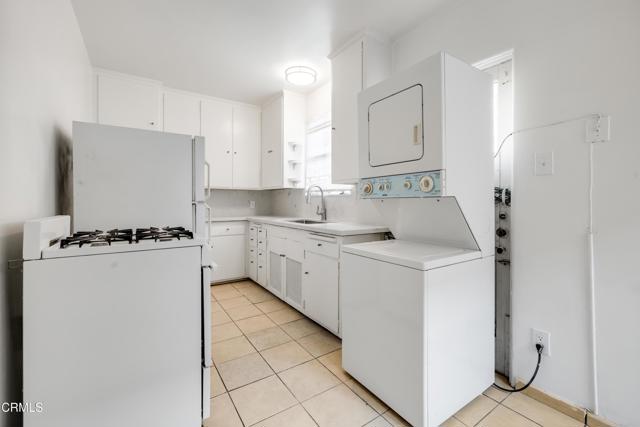 Detail Gallery Image 8 of 10 For 412 Pioneer Dr, Glendale,  CA 91203 - 1 Beds | 1 Baths