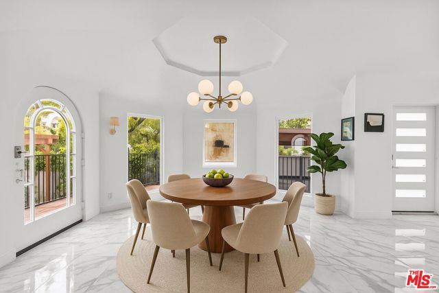 2240 Hillhurst Avenue, Los Angeles CA: https://media.crmls.org/mediaz/978020da-dfab-4afc-9e57-5fd3832fcfac.jpg