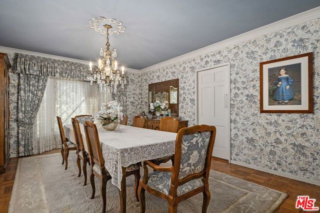 11450 Ayrshire Road, Los Angeles CA: https://media.crmls.org/mediaz/97802fee-b0da-49cb-b0ea-c08699b95e53.jpg