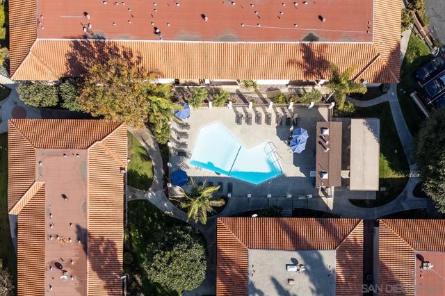 6059 Rancho Mission Rd, San Diego CA: https://media.crmls.org/mediaz/978157a6-f71a-4be0-83bf-3261a5460428.jpg