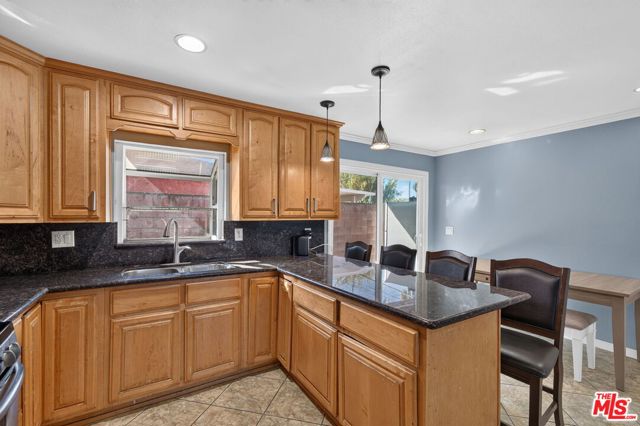 248 East 186th Street photo 12