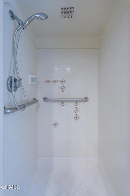 509 N Alta Vista Avenue, Monrovia CA: https://media.crmls.org/mediaz/9784b215-02d4-4172-822d-f8c53f16b946.jpg