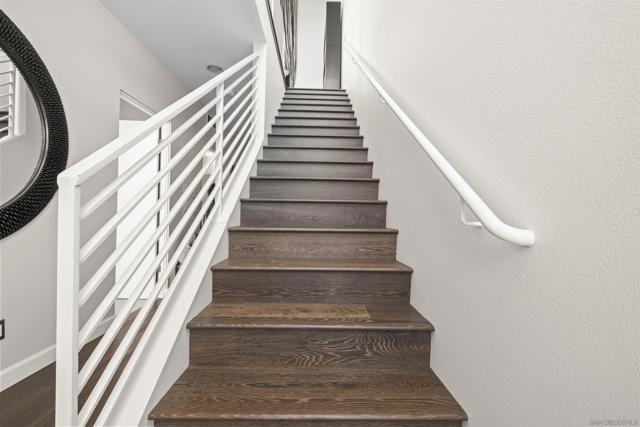 3788 Park Blvd, San Diego CA: https://media.crmls.org/mediaz/9786eb60-b4de-431a-a3b5-95cabb397c95.jpg