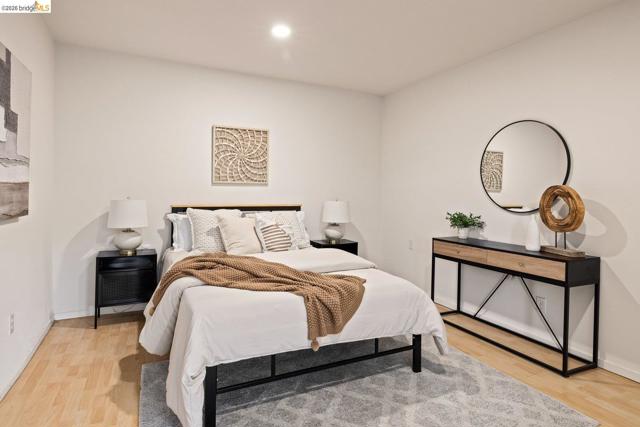 Image 49 of 59 For 6975 Charing Cross Rd