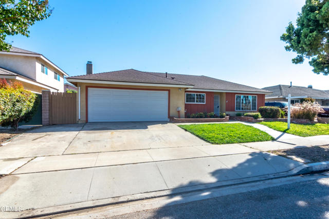 Detail Gallery Image 1 of 1 For 1814 Oneida Pl, Oxnard,  CA 93030 - 4 Beds | 2 Baths