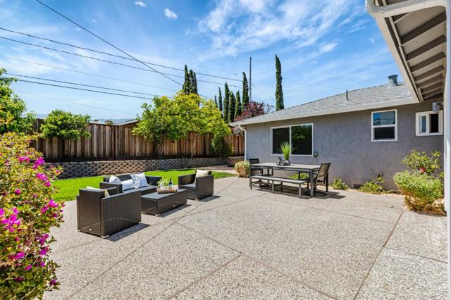 1642 Orchard View Drive, San Jose CA: https://media.crmls.org/mediaz/978761f4-f4c8-4ce1-a332-9e6c23da3b12.jpg